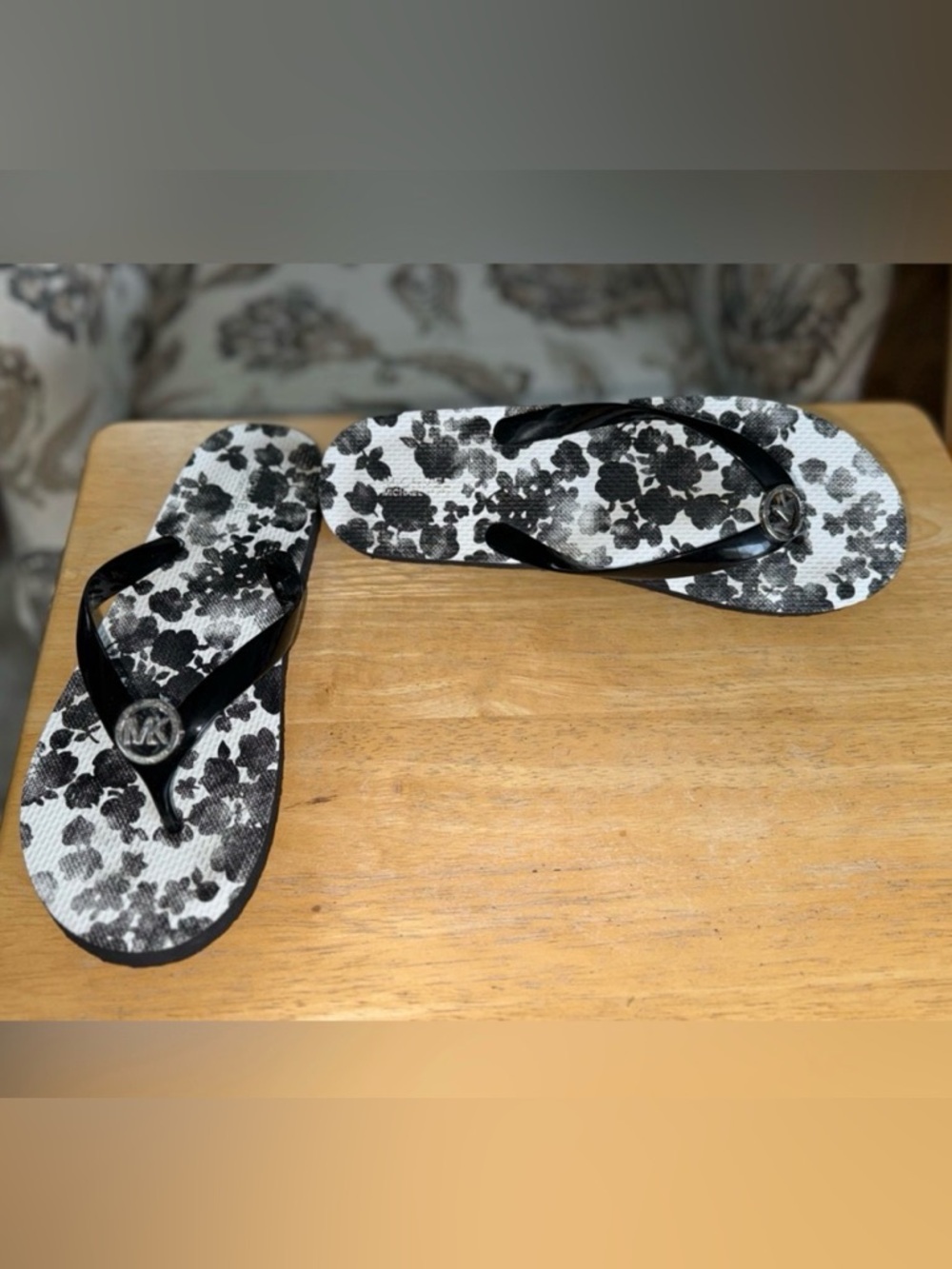 MICHAEL Michael Kors Black and White Floral Flip Flop Sandals